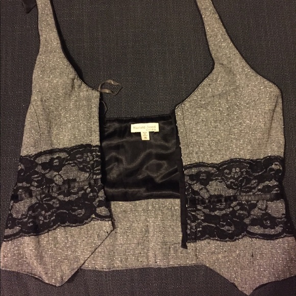 Mustard Seed halter top vest in size M. - Picture 4 of 6