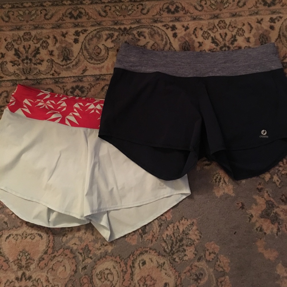 Set of two Oiselle Roga Shorts size 6.