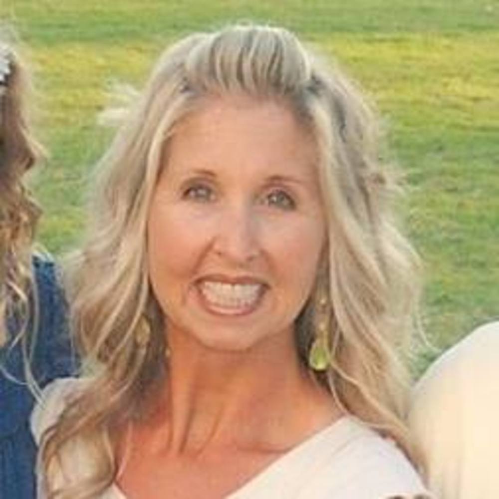 Meet your Posher, Carrie