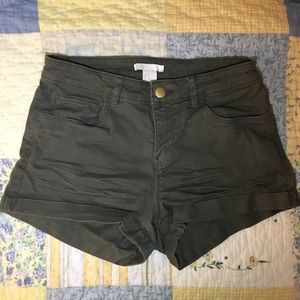Olive high-waisted shorts