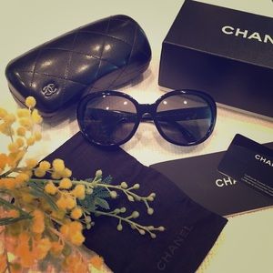 CHANEL Authentic 5184 Sunglasses