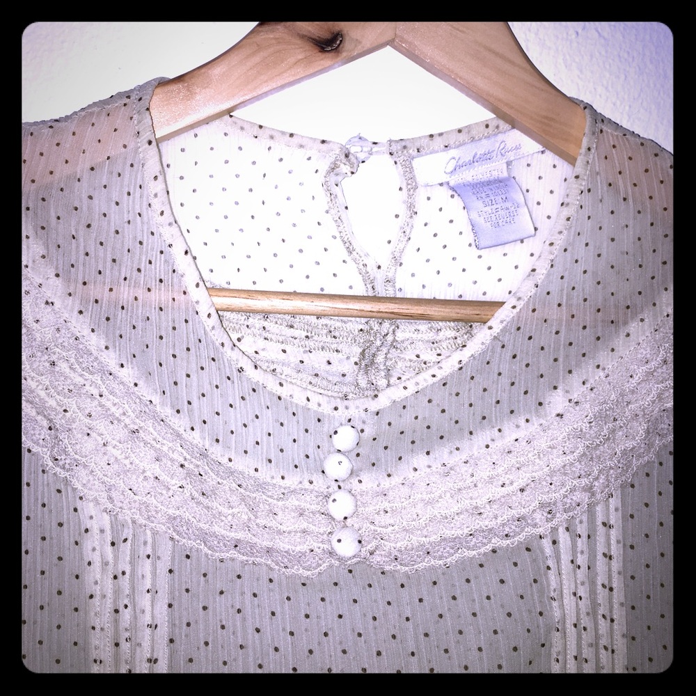 ✨DELICATE SHEER TOP ✨