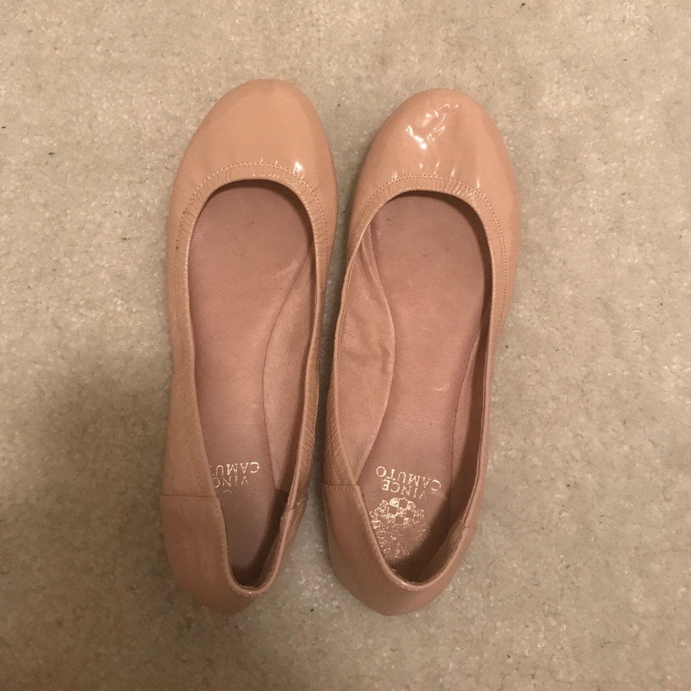 Vince Camuto flats