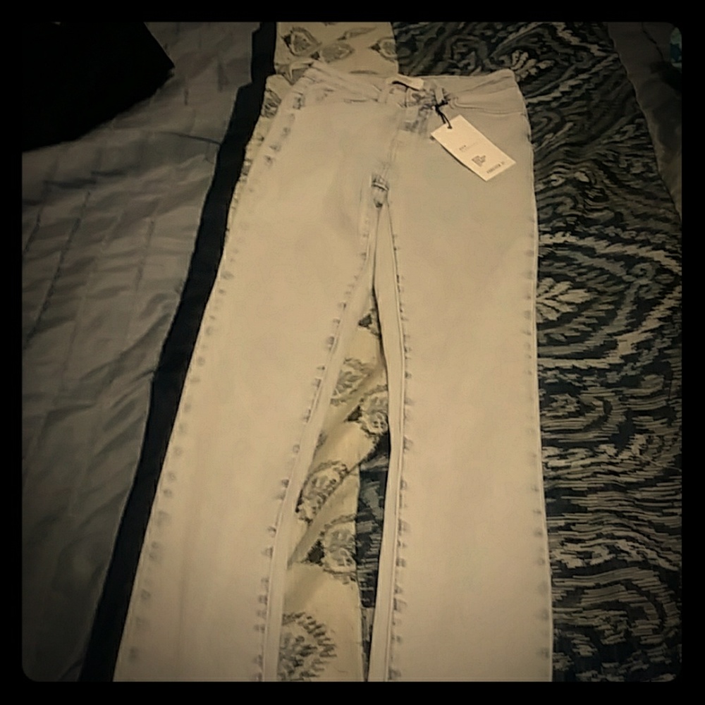 F21 Retro High Rise Skinny Fit Jeans
