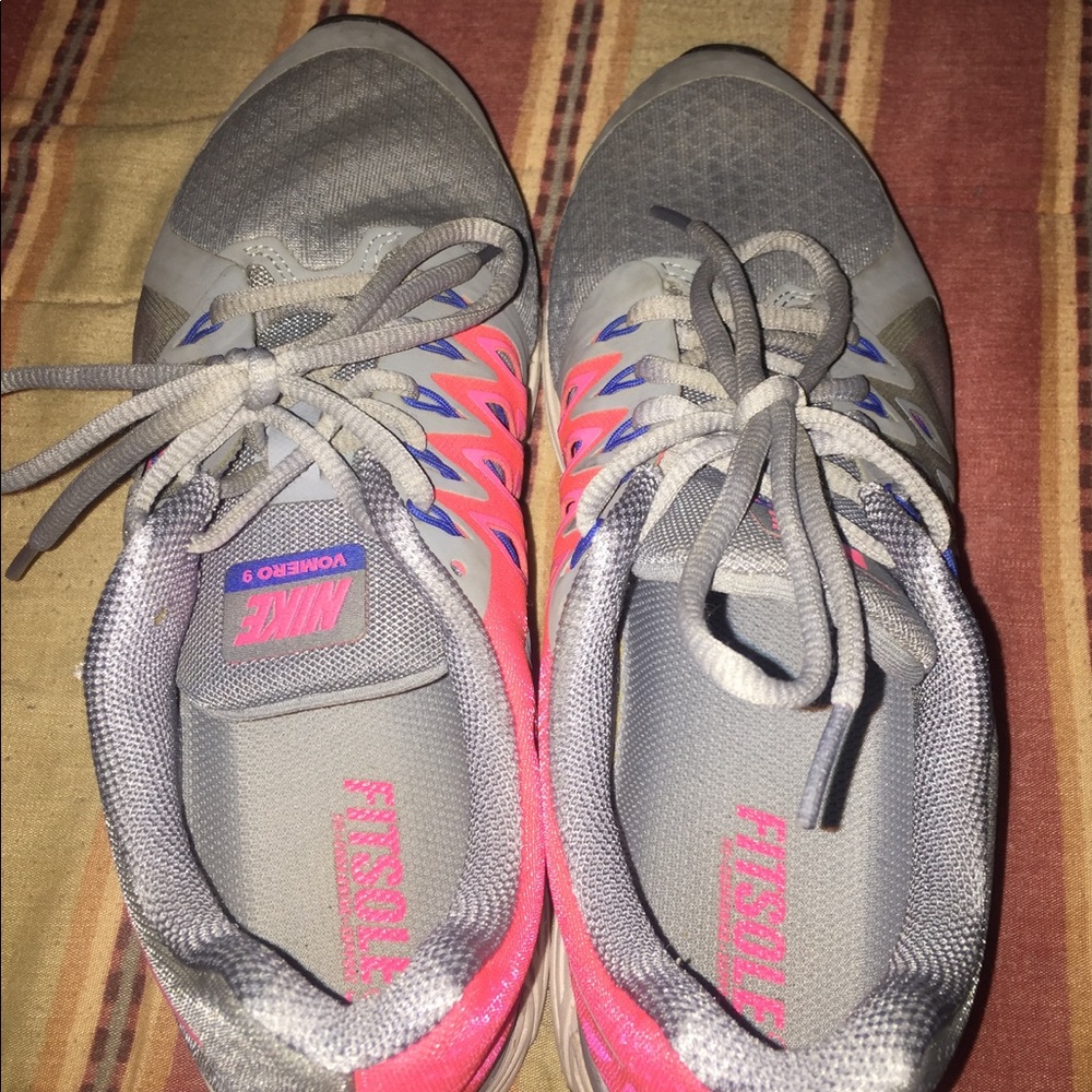Women's Nike fit sole
