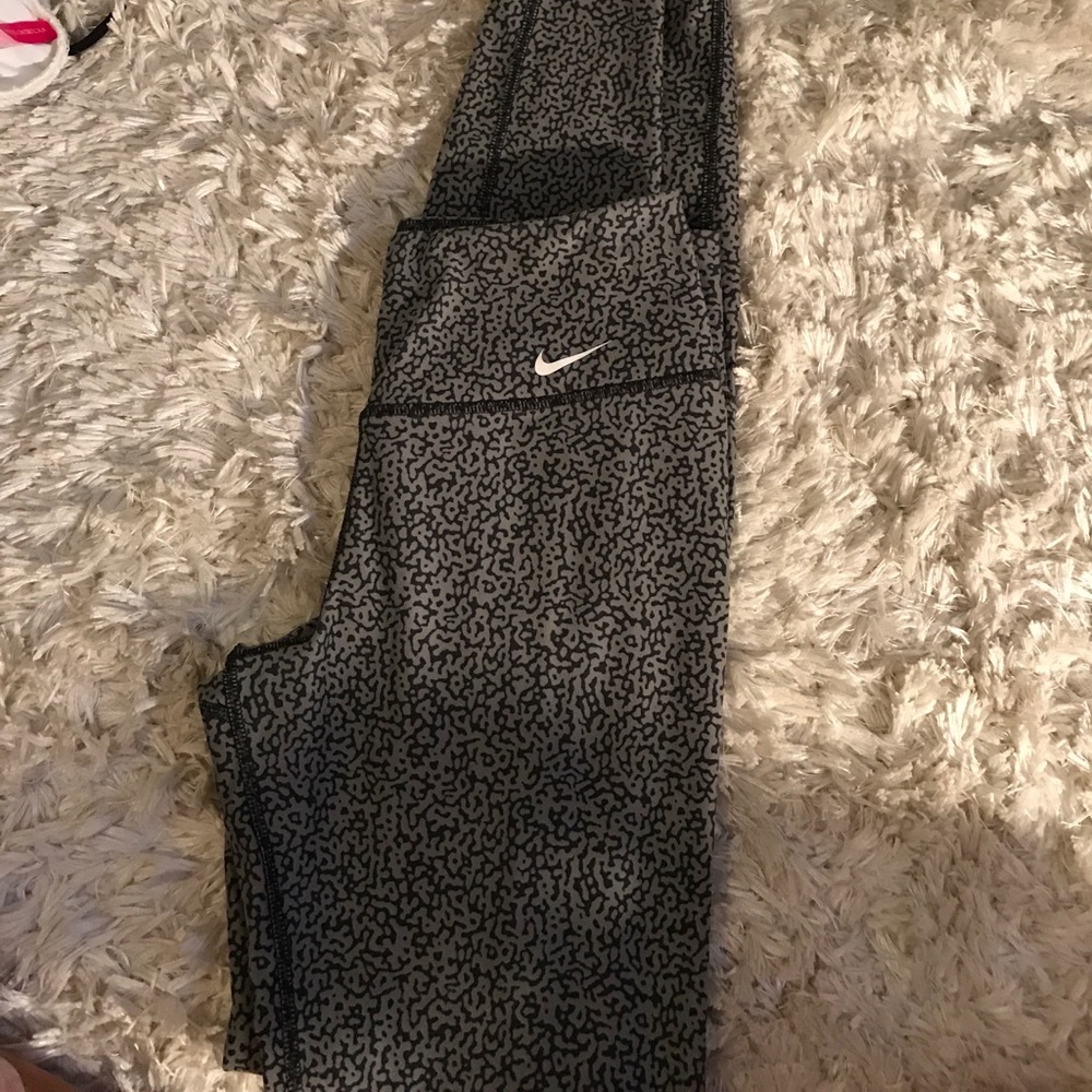 Nike Grey Dry-Fit leggings