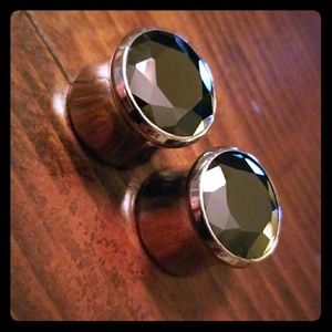 Black Diamond Plugs