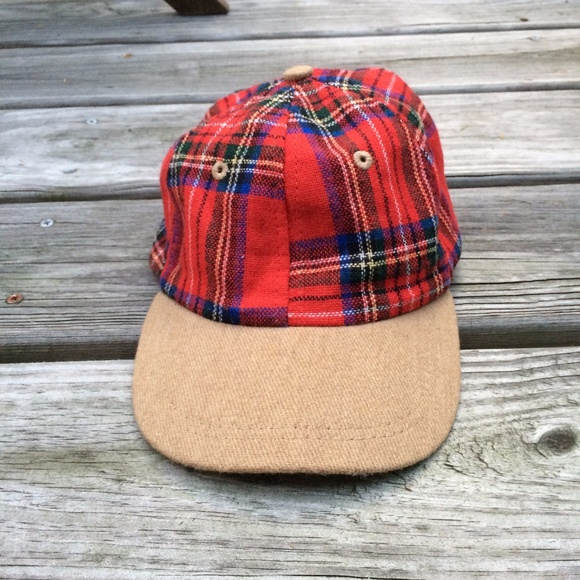 Universal Accessories - Vintage Plaid Tartan Red Fall Baseball Hat  Cap