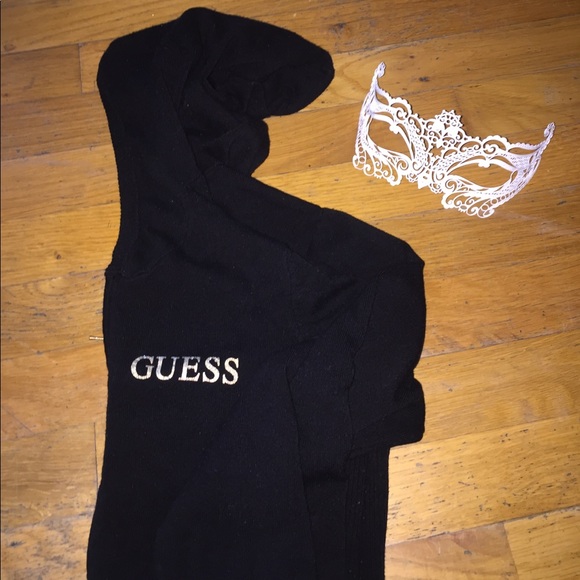 GUESS Sweater - Picture 2 of 4