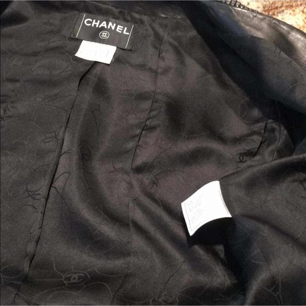 Chanel Ruffle Ribbon Leather Jacket - Picture 4 of 8
