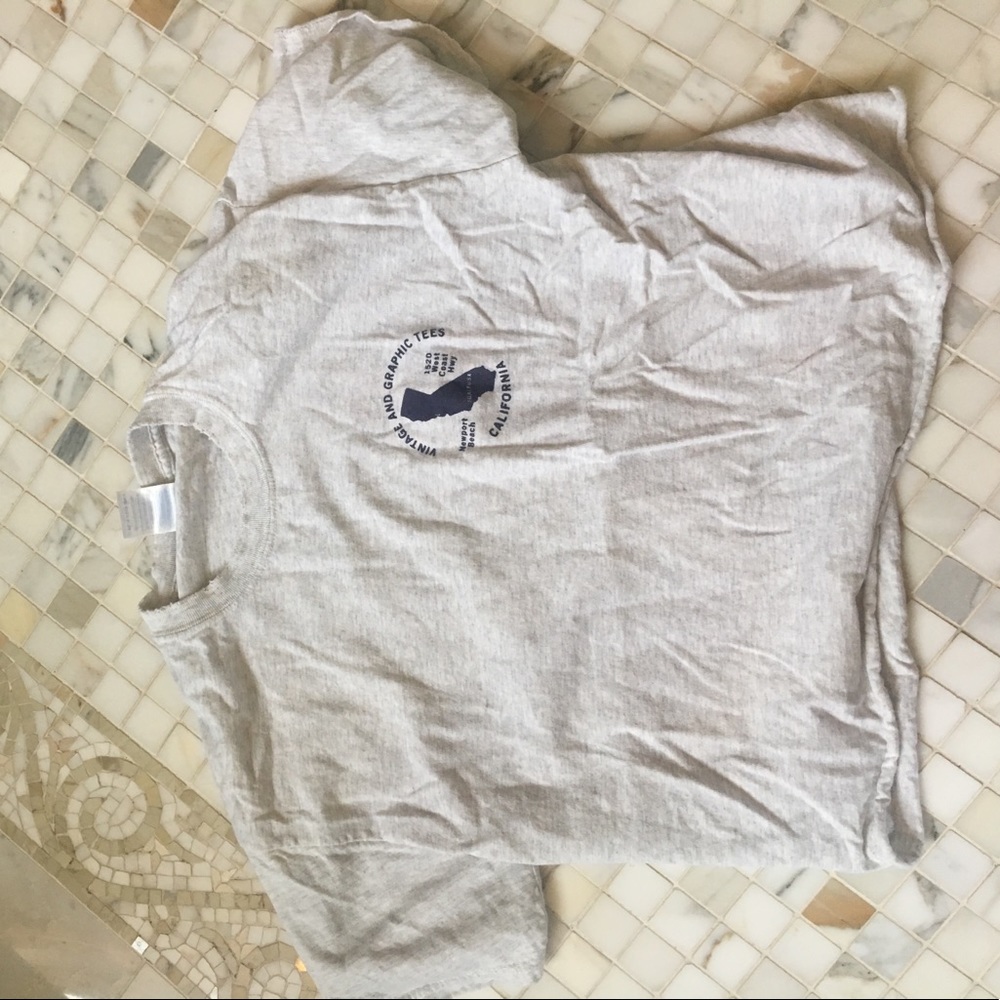 Size medium graphic tee
