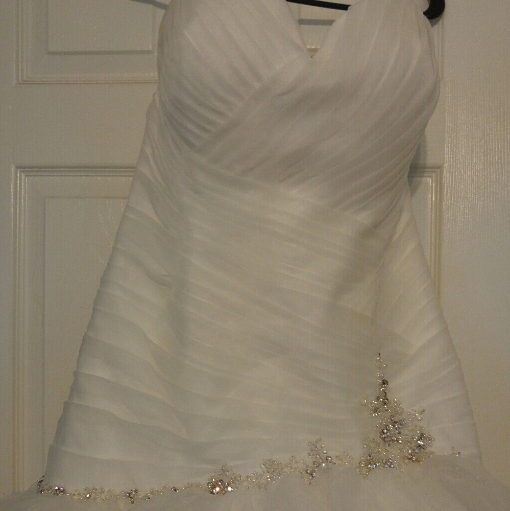 Wedding dress