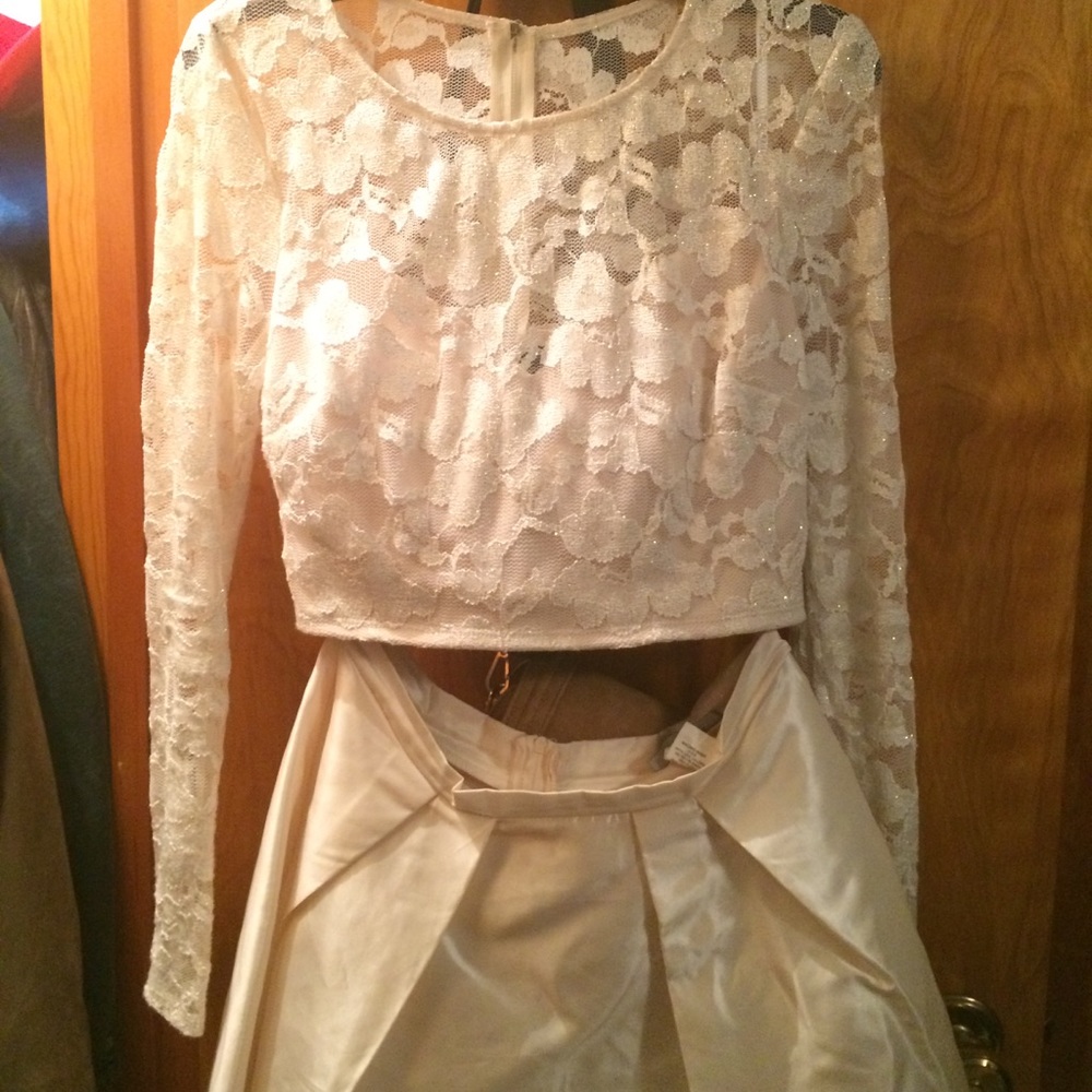 Prom 2 piece set - Picture 3 of 5
