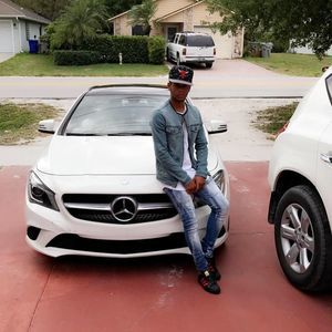 Meet your Posher, Jorge