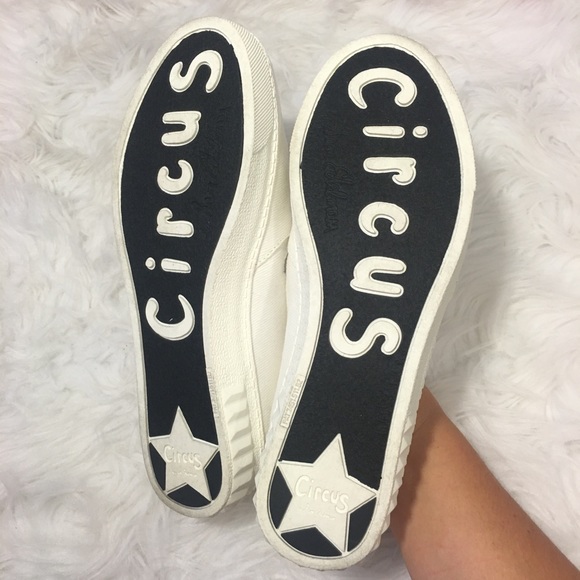 Circus Sam Edelman Rosé All Day Slip On Sneakers - Picture 2 of 3