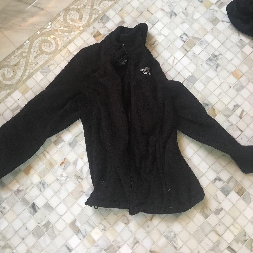 Black  north face jacket
