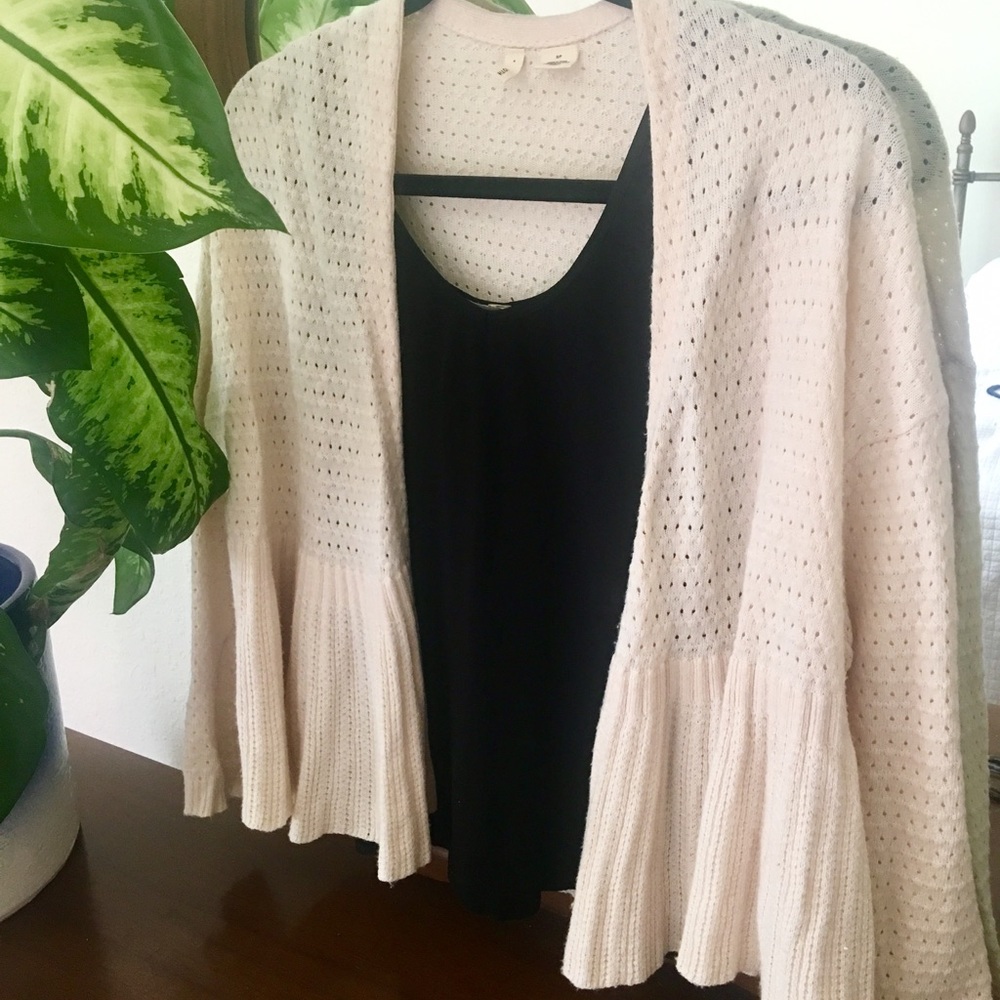 Light beige flounce open cardigan