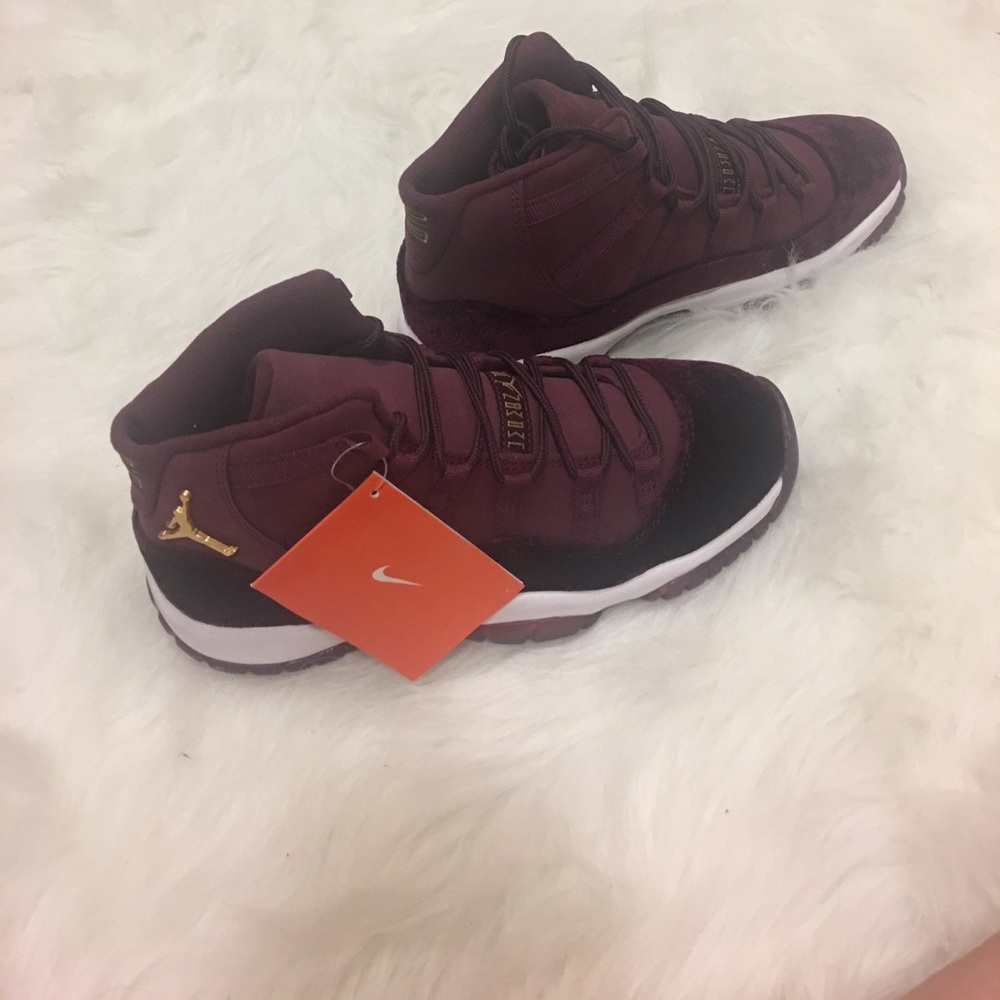 Brand new , never worn