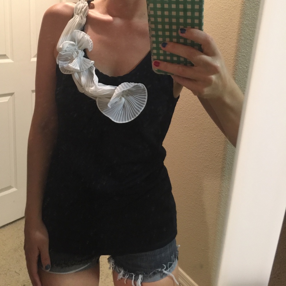 {Banana Republic} tank top - Picture 3 of 3