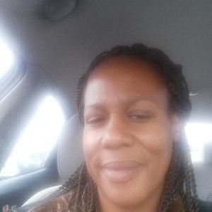 Meet your Posher, Latoya