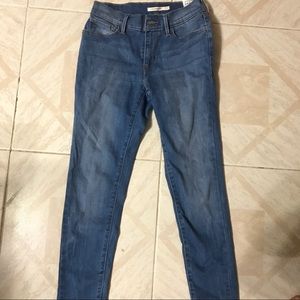 LEVIS HIGH WAISTED SKINNY DENIM JEANS SIZE 27