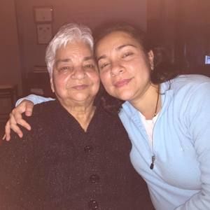 Meet your Posher, Lina