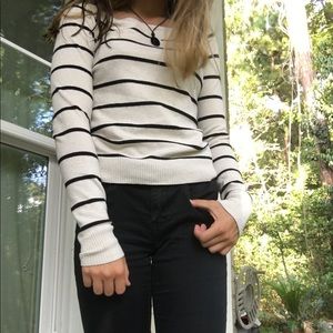 XS, white and black sweater