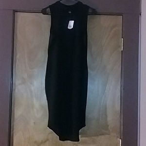 New black keyhole tank midi dress