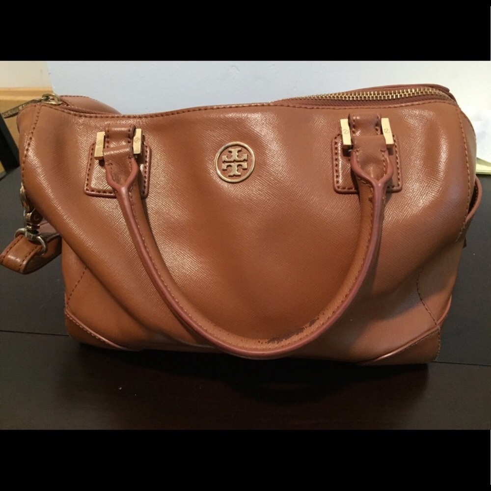 Tory Burch Brown Saffiano Sachet bag