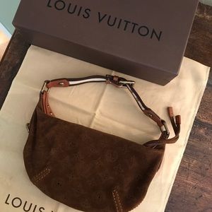Louis Vuitton purse