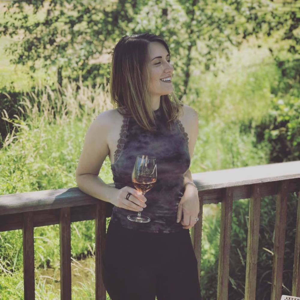 Meet your Posher, Amelia