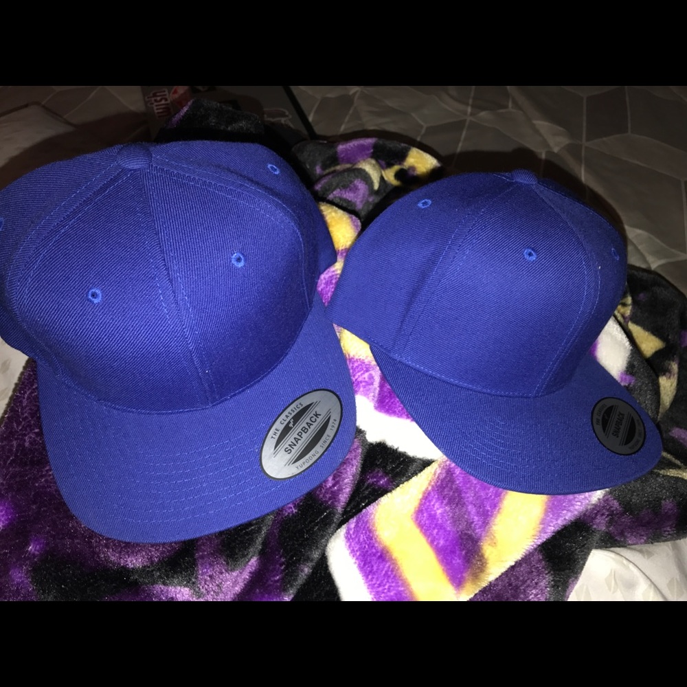 Snap backs
