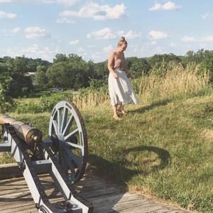 Meet your Posher, Raven