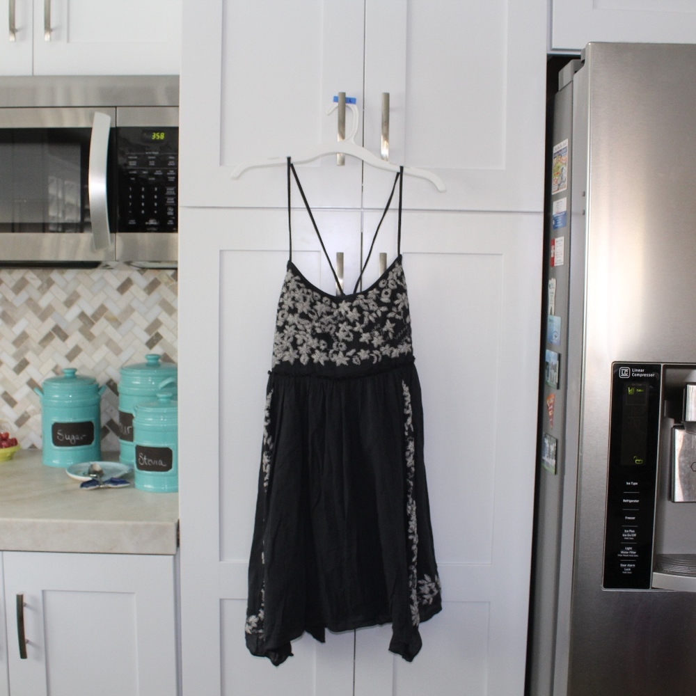 Gray and White AEO Sun Dress!