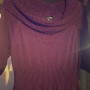 Cotton knit dress, just below knee, 3/4 sleeves.