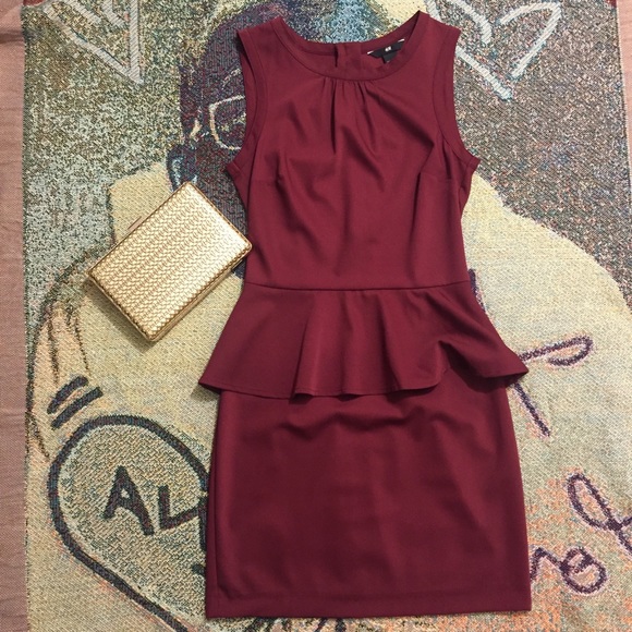 Dresses & Skirts - Burgundy peplum dress