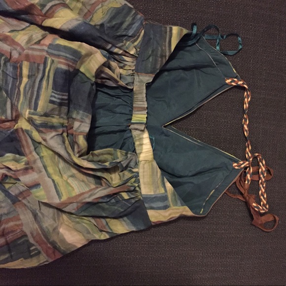 Max Azria halter neck handkerchief dress in size 2 - Picture 4 of 4