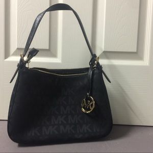 Micheal Kors black Handbag