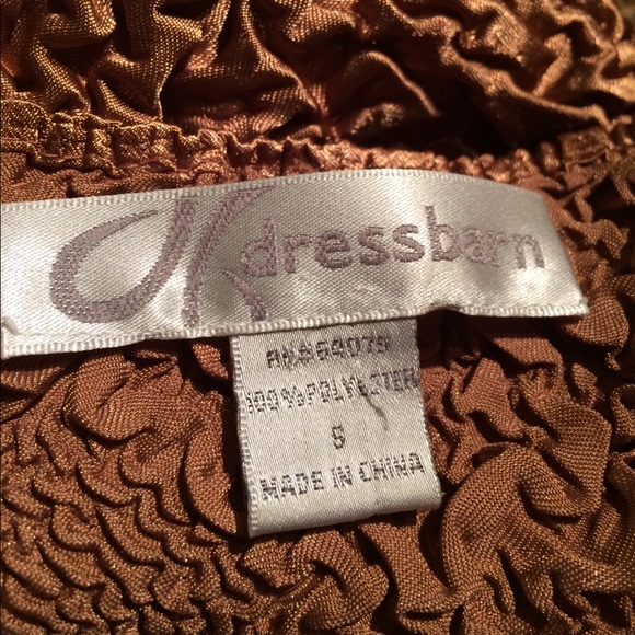 Adorable top - Picture 3 of 3