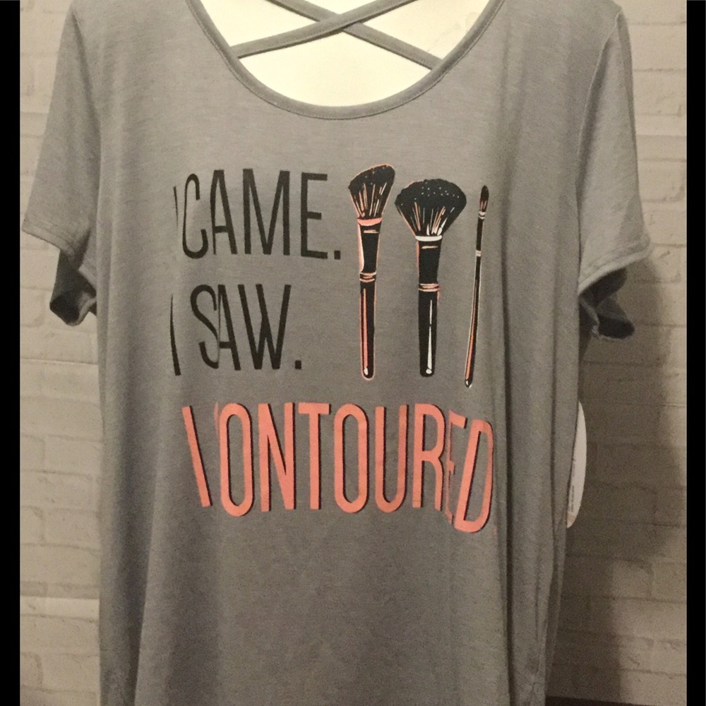 I Came I Saw I Contoured 🆕 1X plus size Top gray - Picture 4 of 7