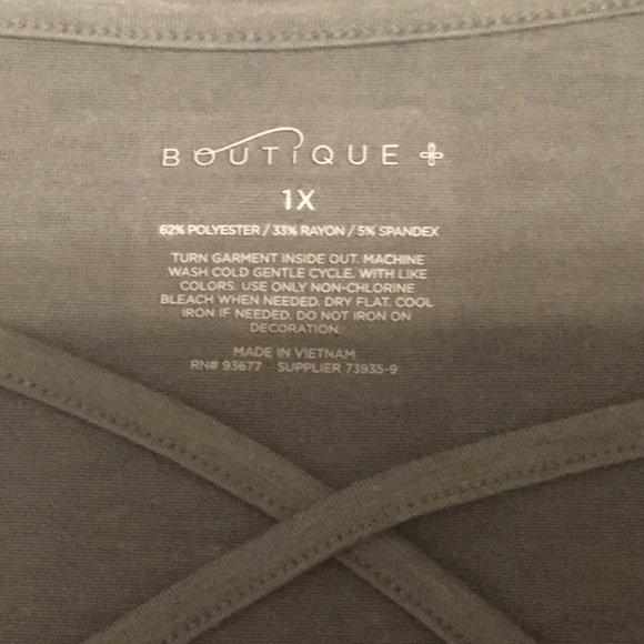 I Came I Saw I Contoured 🆕 1X plus size Top gray - Picture 7 of 7