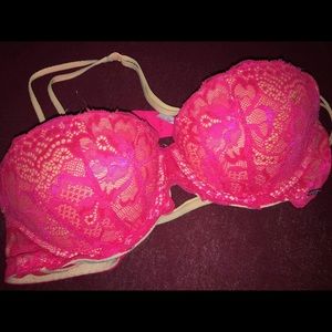 Victoria's Secret Pink push-up bra