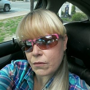 Meet your Posher, Stacie