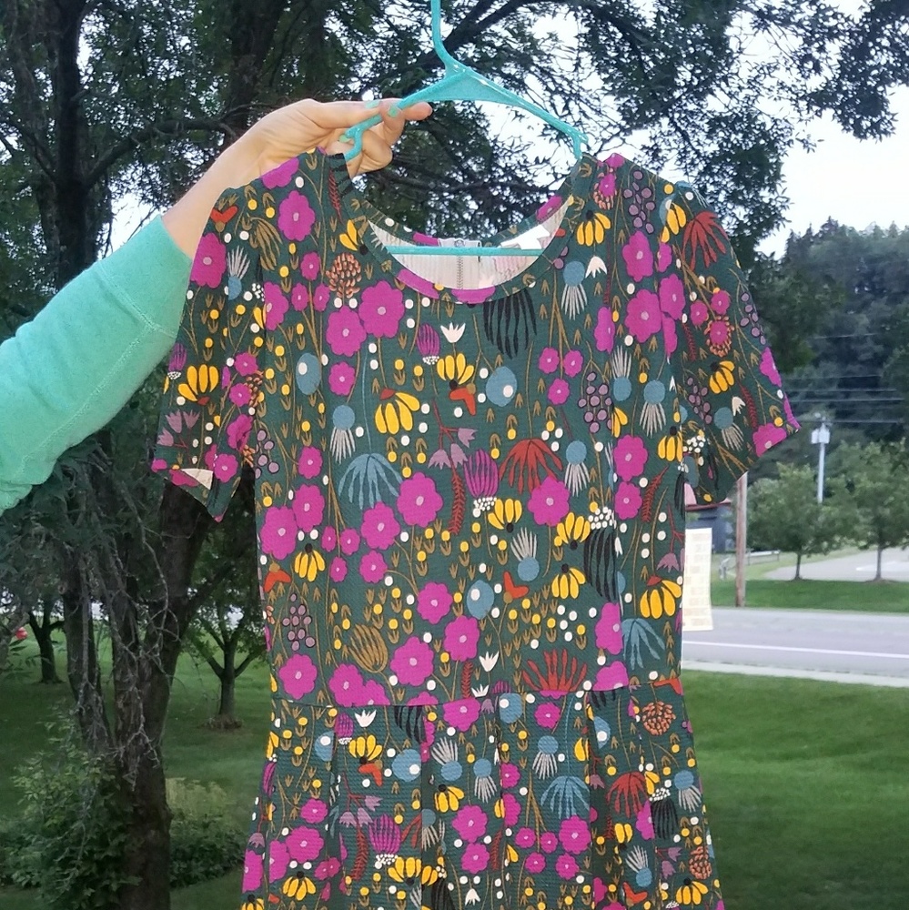 Amelia LulaRoe Rare