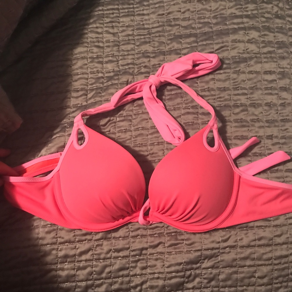 34A Push Up VS Swim Top