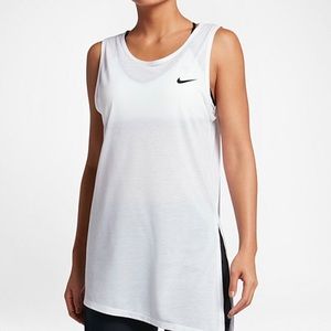 Nike Breathe Women's Training Tank