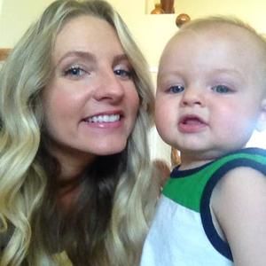 Meet your Posher, Leah