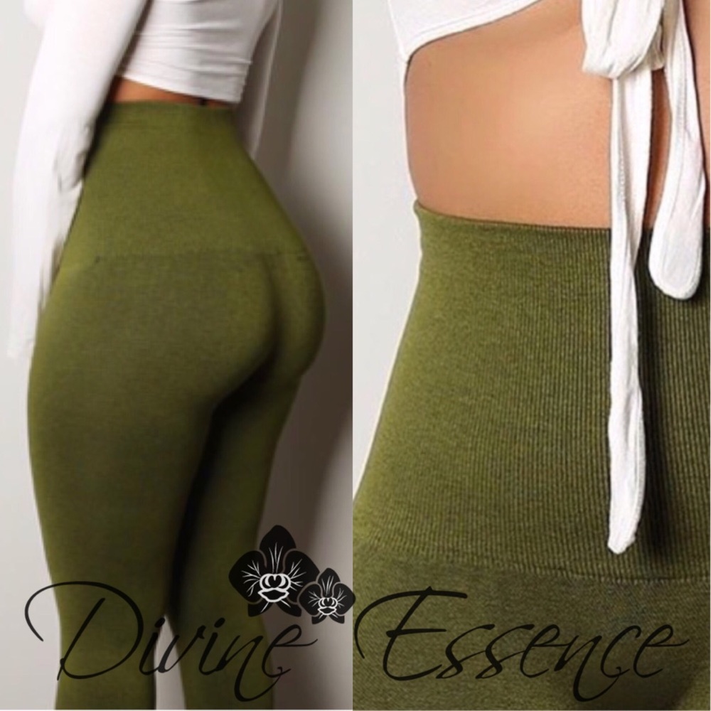 LAST ONE! HIGH WAIST COMPRESSION LEGGINGS - Picture 2 of 5