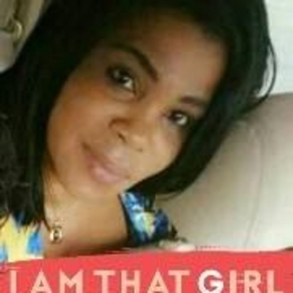 Meet your Posher, Coraine