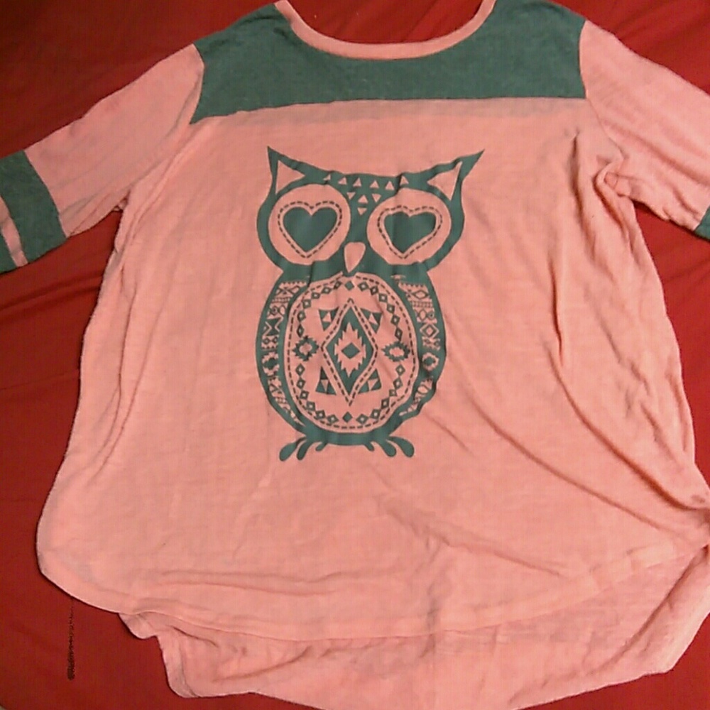 Cute casual pinkish salmon colored owl shirt.